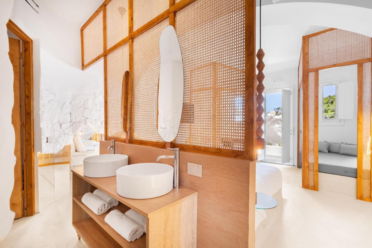 Faos Exclusive Suites Ornos  Ngoại thất bức ảnh