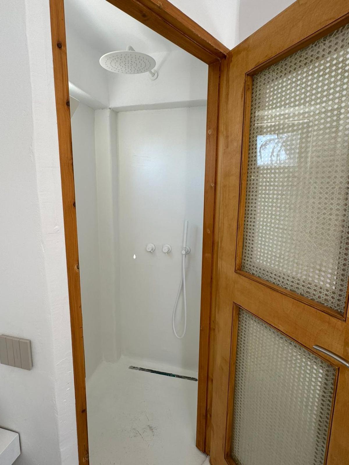 Faos Exclusive Suites Ornos  Ngoại thất bức ảnh